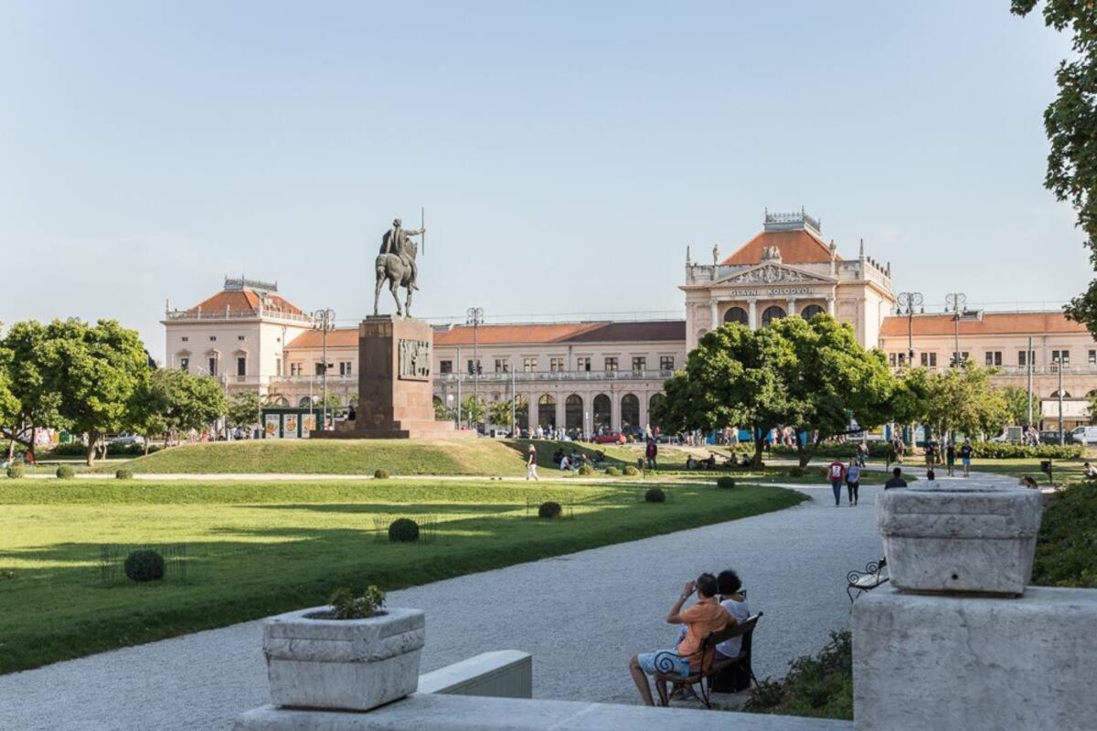 Lea And Maks'S City Apartment Urban Stay Zagreb Exterior photo